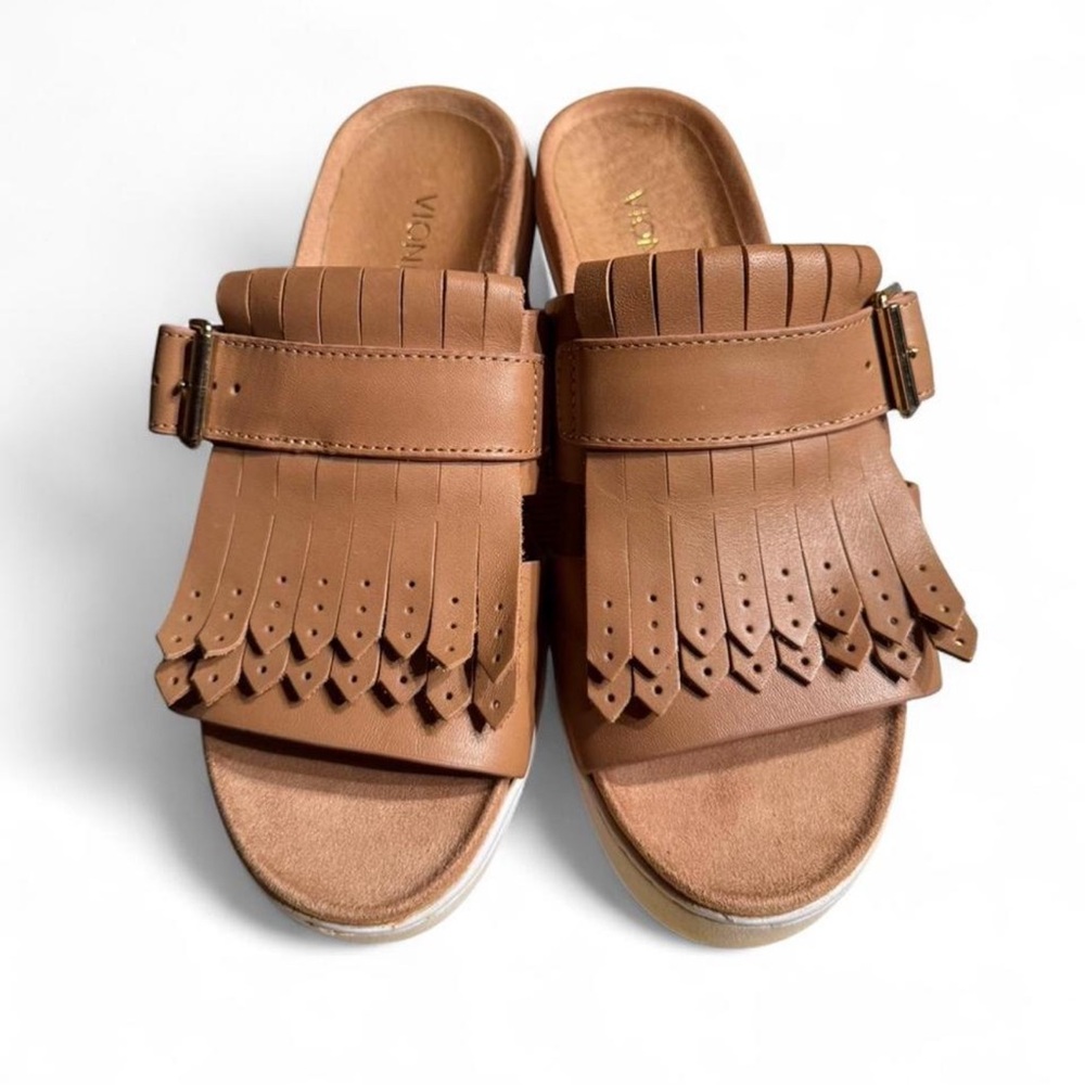 Vionic leather sandals